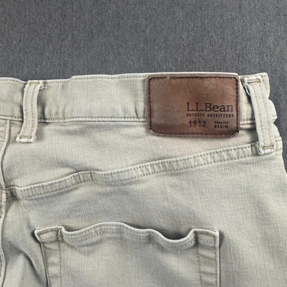 LL Bean BeanFlex Classic Fit Khaki Tan Jeans Mens 40x29 511182 Coolmax Stretch